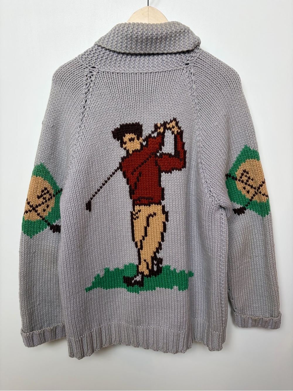 Vintage 1960s Wool Cowichan Hand Knit Sweater Heavy Wool Golf Motif Large